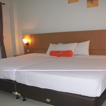 Hotel Paluvi Pangandaran Bagian luar foto